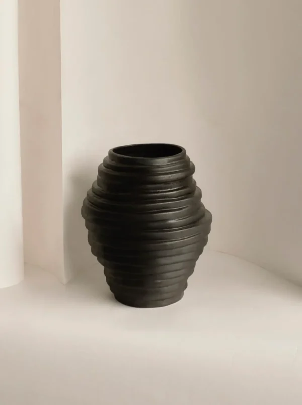 The Oblist Alfonso Vase in | Vases | Living Room