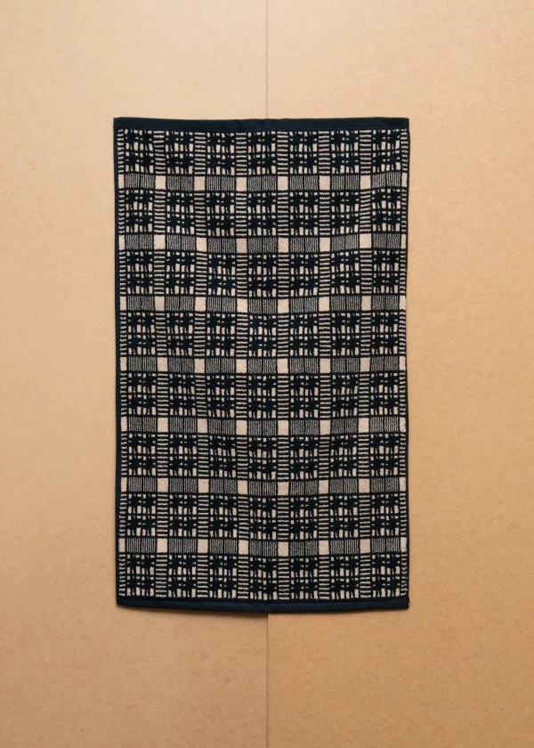 The Oblist Alma Bath Mat | Bathroom Textiles