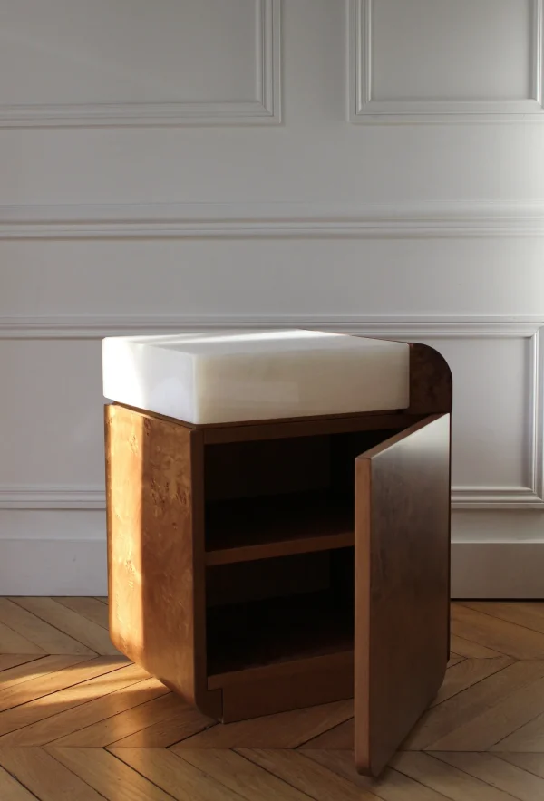 The Oblist Amo Burl Wood and White Onyx Side Table | Coffee & End Tables | End Tables