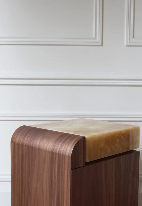 The Oblist Amo Noyer Wood and Honey Onyx Side Table | Coffee & End Tables | End Tables