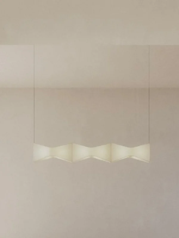 The Oblist Arête Pendant Horizontal Line | Pendant Light | Dining Room