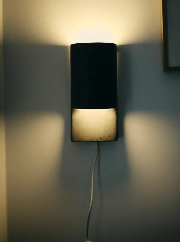 The Oblist Bien Wall Light Anthracite | Wall Light