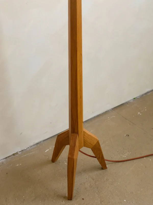 The Oblist Falcon Floor Lamp | Floor Lamp