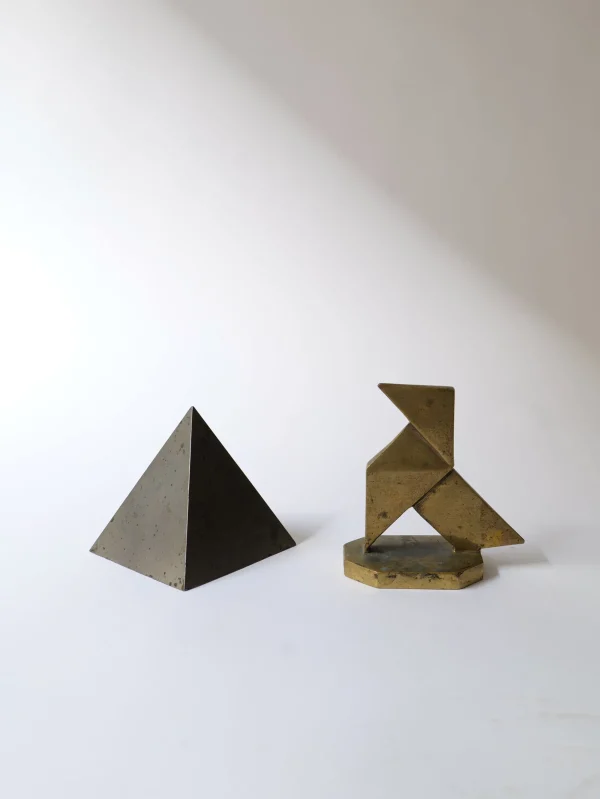 The Oblist Geometric Paper Weights 1930 | Sculptures | Desk Accessories