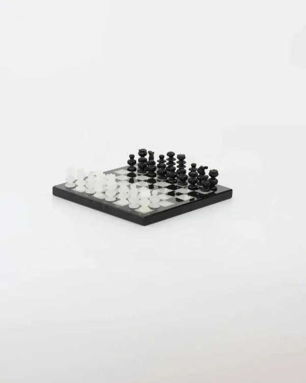 The Oblist Handmade Chess Board in onyx | Games | Living Room