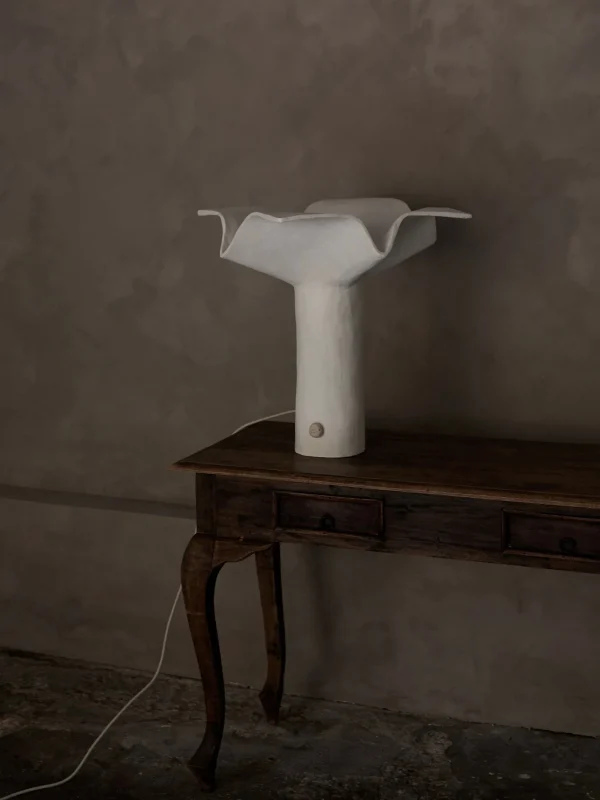 The Oblist La Fleur' Table Lamp | Table Lamp | Bedroom