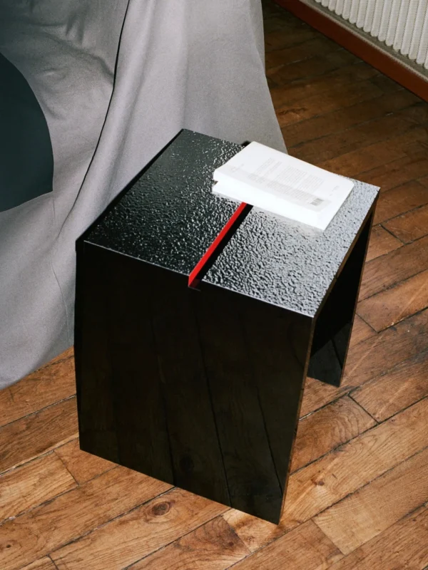 The Oblist Mara Gap Stool – Wet Black | Coffee & End Tables | End Tables