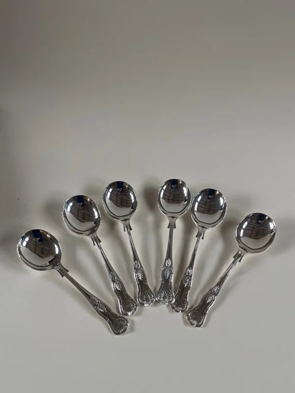 The Oblist 44 Piece Boxed Silver Service with Shell Motif | Vintage Tableware | Serveware