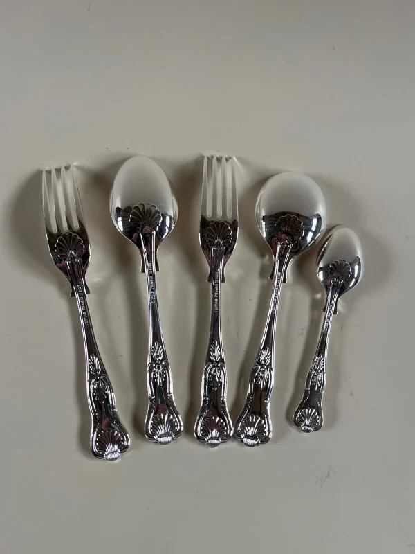 The Oblist 44 Piece Boxed Silver Service with Shell Motif | Vintage Tableware | Serveware