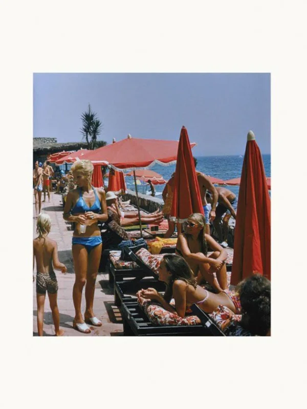 The Oblist Poolside with Slim Aarons | Photography Books | Interiors & Architecture Books