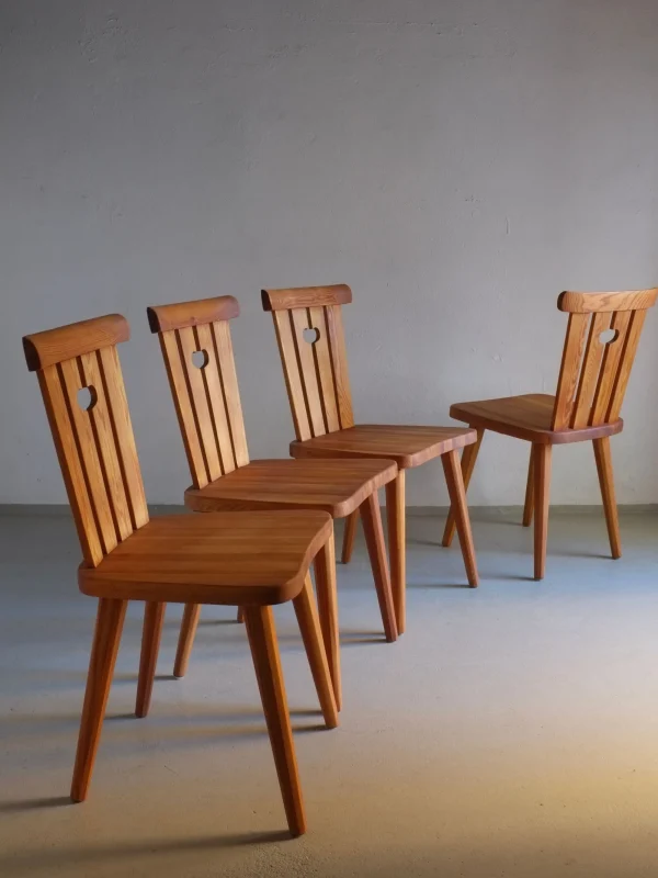 The Oblist 4 Rustic Pine Chairs by Goran Malmvall, Sweden, 1940s | Chair