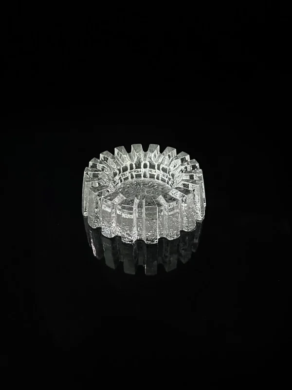 The Oblist 1970s Crystal Glass Brutalist Ashtray | Ashtray | Living Room