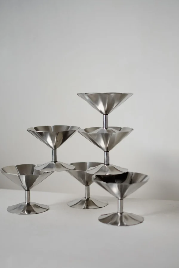 The Oblist Set of 6 Ice Coupes | Vintage Tableware | Serveware