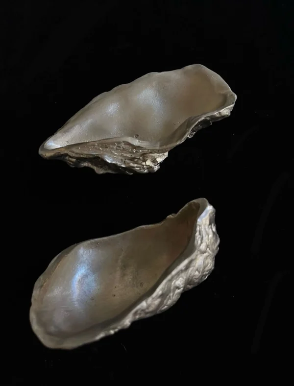 The Oblist Silver Oysters and a Fluted Shell Set | Decorative Dishes | Decorative Dishes