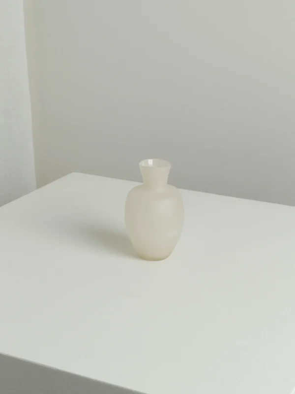 The Oblist Small Vase in Moon 2 | Vases | Bathroom