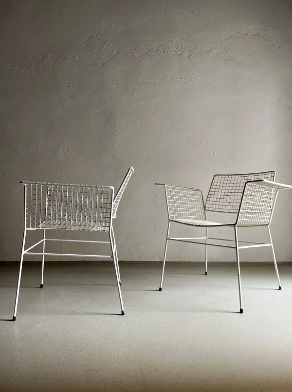 The Oblist White Metal Wire Chair From Erlau 1960s | Vintage Furniture | Chair